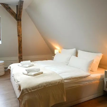 Elbblick Mit Balkon Und Stellplatz アパート *