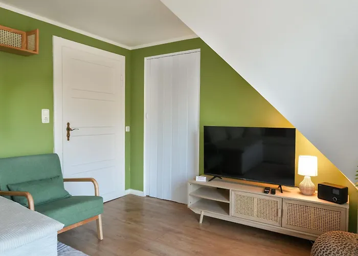 Elbblick Mit Balkon Und Stellplatz Apartamento Königstein